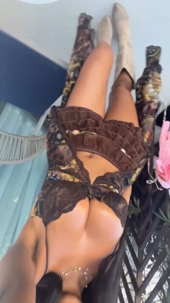 Full leaked Abida private onlyfans photo