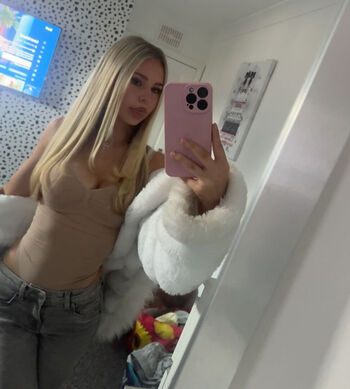 Full leaked Abigail summers private onlyfans photo