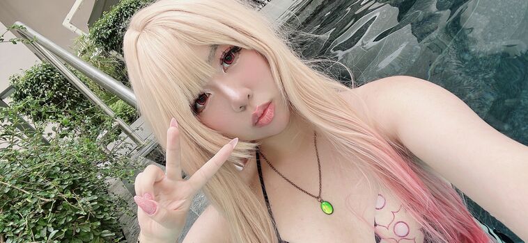 Altariaa_cos