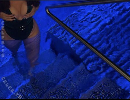 Full leaked Amk private onlyfans photo
