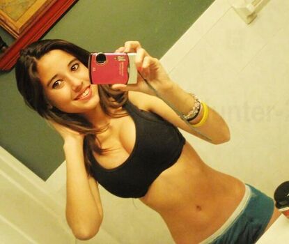 Angie Varona