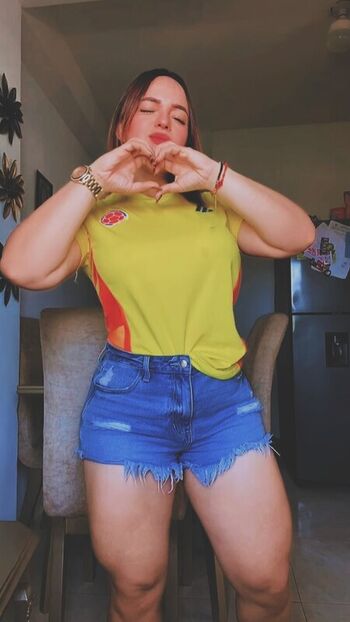 Full leaked Angiemontalvo private onlyfans photo