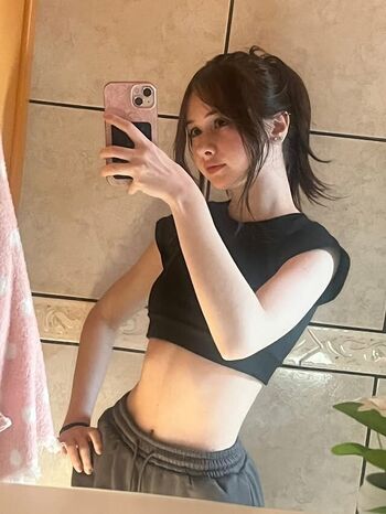 Full leaked Donna ewin / private onlyfans photo