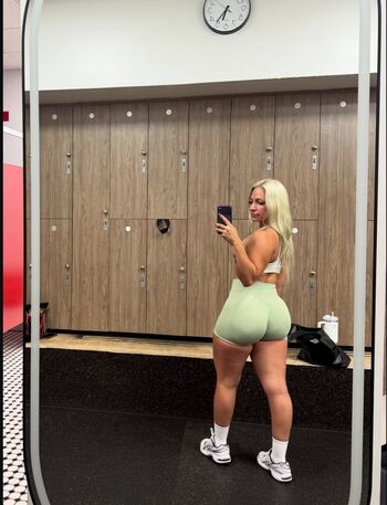 Full leaked Bella thiccc private onlyfans photo