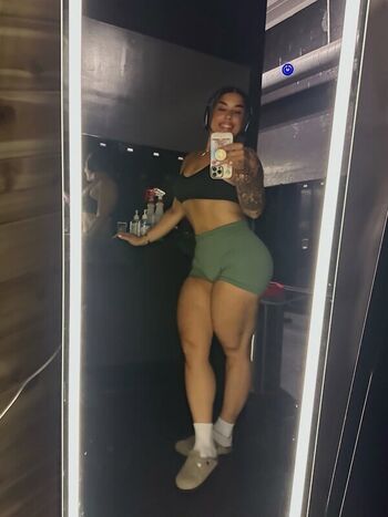 Bellabarbellz