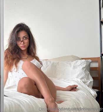 Full leaked Bellacarterr private onlyfans photo
