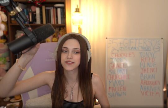 Full leaked Bunnygirlbree private onlyfans photo
