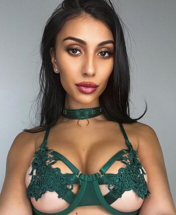 Carlinaa Nascimento