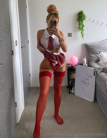Full leaked Charlotteewest private onlyfans photo