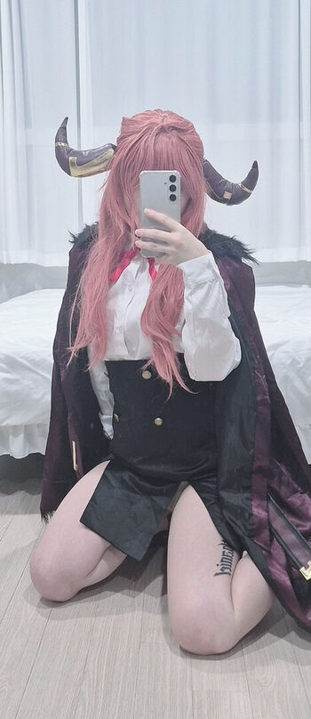 Full leaked Sylviechan/ private onlyfans photo