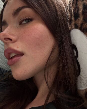 Clarissa Bea