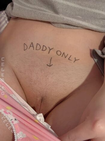 Full leaked Cutieemilk private onlyfans photo