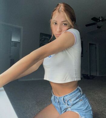Danielle Bri