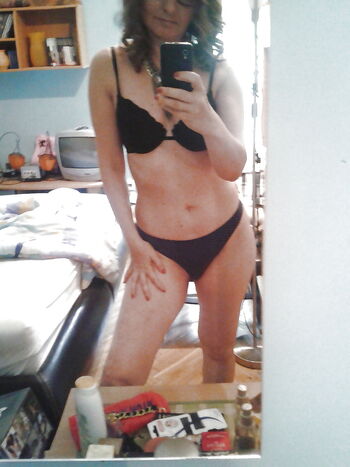 Full leaked Domace matorke milf ex yu  page private onlyfans photo