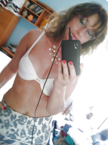 Full leaked Domace matorke milf ex yu  page private onlyfans photo