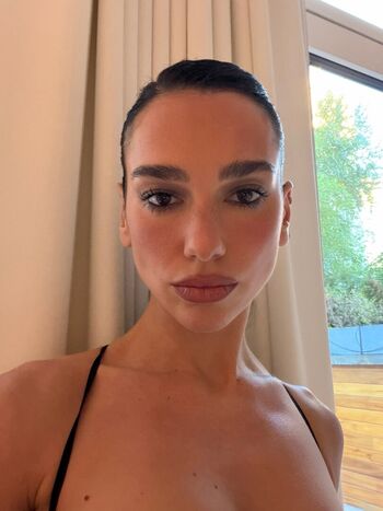Full leaked Dua lipa private onlyfans photo