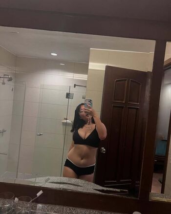 Full leaked Dvmyuna private onlyfans photo
