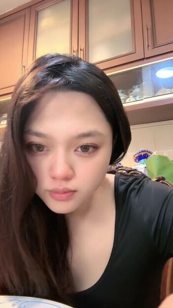 Full leaked Ellesyanamira private onlyfans photo