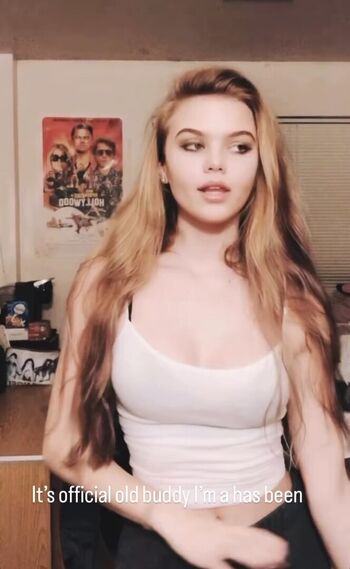Full leaked Emma beardsley page private onlyfans photo