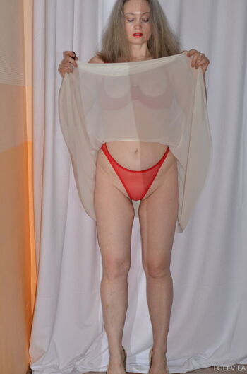 Full leaked Etsy seller lolevila private onlyfans photo