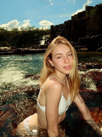 Full leaked Fernanda schneider page private onlyfans photo