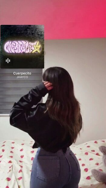 Full leaked Fernandavaal private onlyfans photo