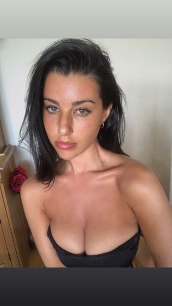 Full leaked Fia moon private onlyfans photo