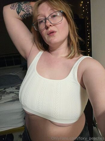 Full leaked Foxy peaches private onlyfans photo