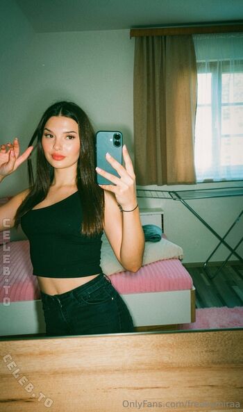 Full leaked Freakymiraa private onlyfans photo
