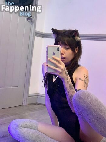 Full leaked Haropones page private onlyfans photo