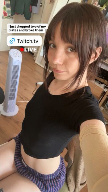 Full leaked Haropones private onlyfans photo