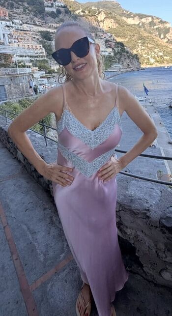 Full leaked Heather graham private onlyfans photo