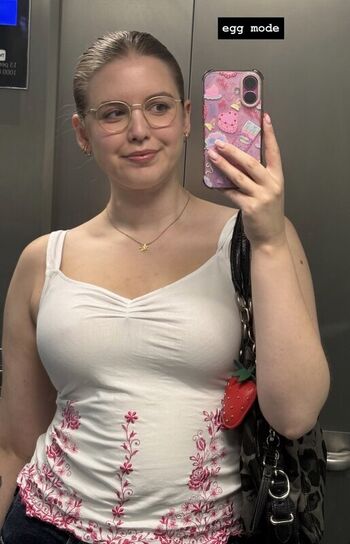 Full leaked Hoxieloxie private onlyfans photo