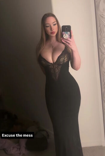 Full leaked Izzy g private onlyfans photo