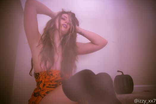 Full leaked Izzy xx private onlyfans photo