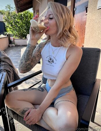 Full leaked Julia kern private onlyfans photo