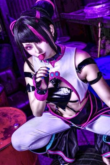 Juri-Han Cosplayers.