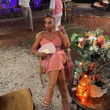 Kayna Samet