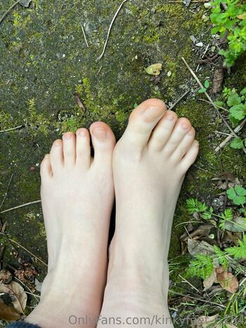 kinkyfeet_5184
