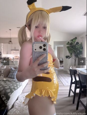 Full leaked Kittyxkum private onlyfans photo