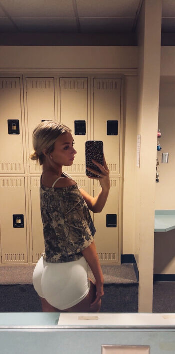 krystinh_