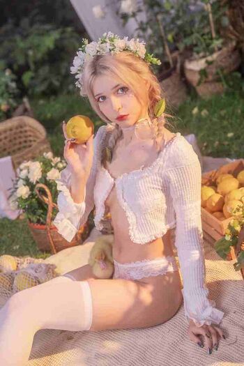 Full leaked Lenivayaaya private onlyfans photo