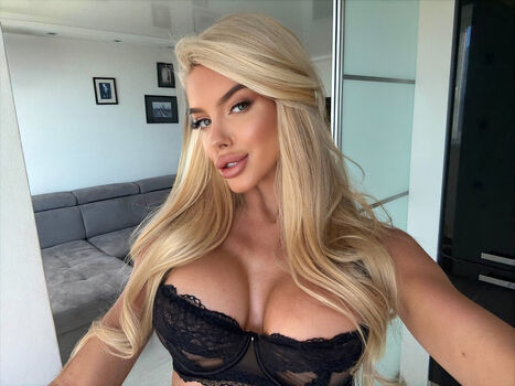 Liana Blondy