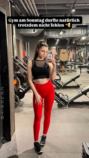 Full leaked Lillythechilly private onlyfans photo