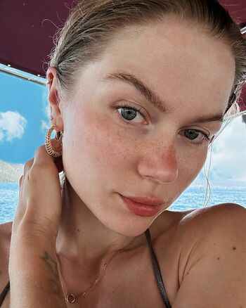 Lizi ASMR