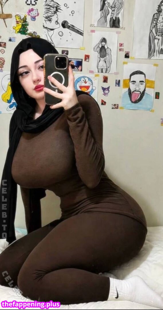 https: / ldrzelall / lldrzelall Φωτογραφία Γυμνών OnlyFans #27