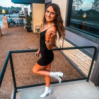 Madie Reyering