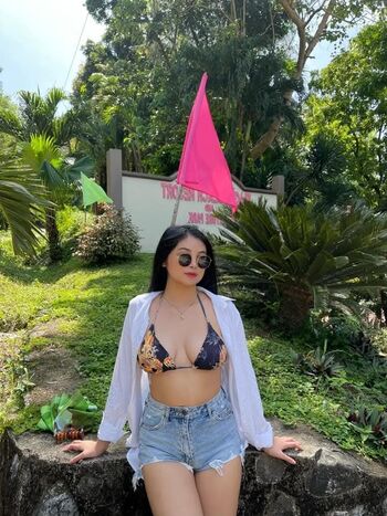 Full leaked Mae santos private onlyfans photo
