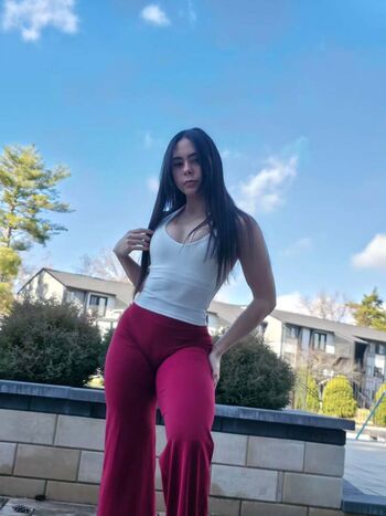 Full leaked Maeh fitt private onlyfans photo