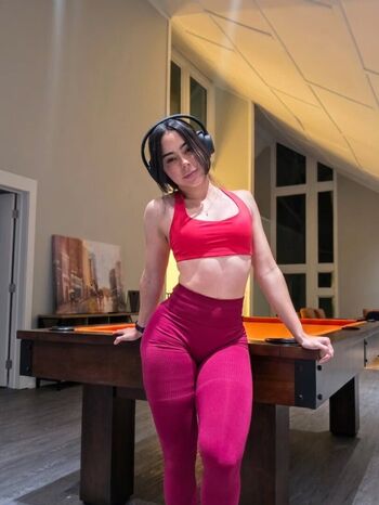 Full leaked Maeh fitt private onlyfans photo